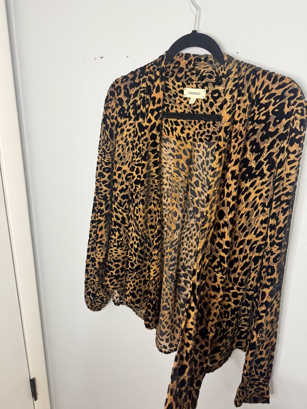 L'AGENCE Leopard-Print Open Cardigan Blouse - Picture 3 of 6